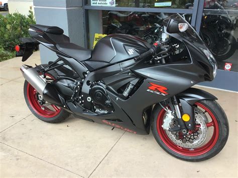Brand new battery this summer, fresh oil change and serviced at an awesome local shop that can provide service records. . Gsxr 600 for sale